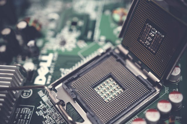 Semiconductor